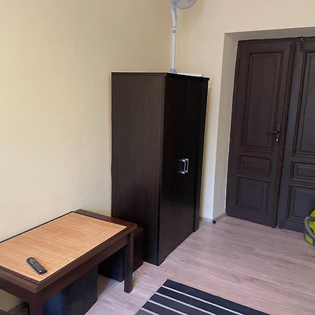 Apartamenty As Topolowa Краків Екстер'єр фото