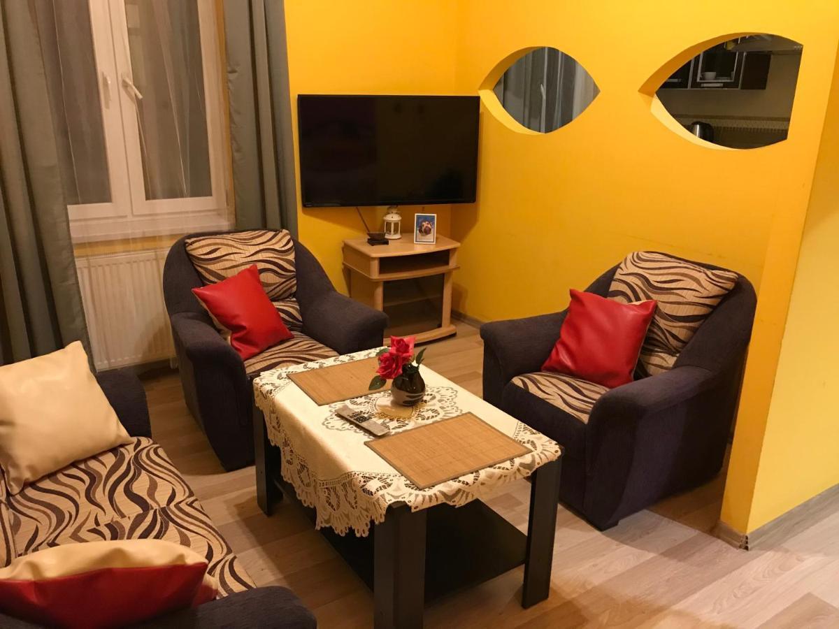 Apartamenty As Topolowa Краків Екстер'єр фото